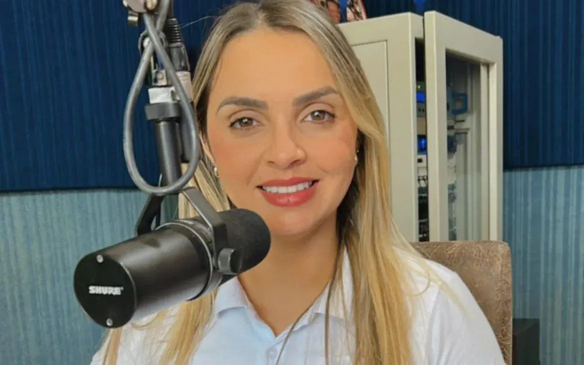 Janaina Santos, no ar agora